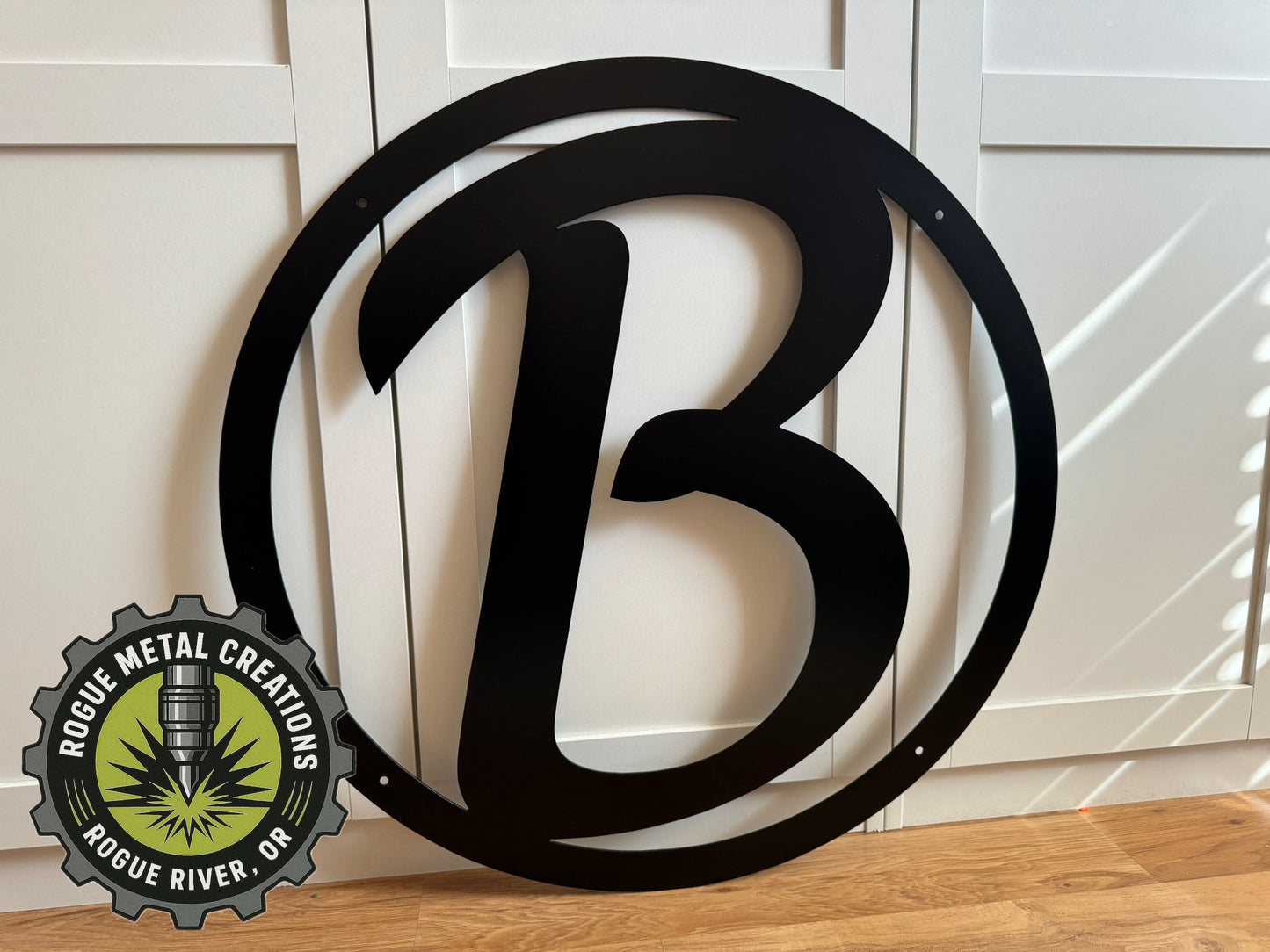 LAST NAME LETTER in Circle - House Monogram - Gate Letter - Steel Sign - Wall Art - SQ12-36