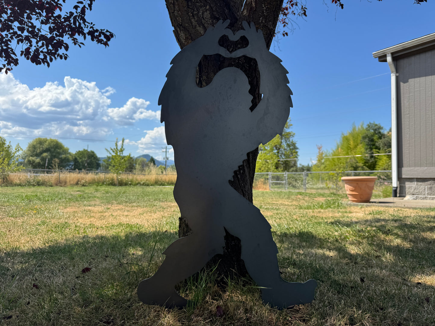 BIGFOOT / SASQUATCH making HEART HANDS - Metal Art - Steel Decor
