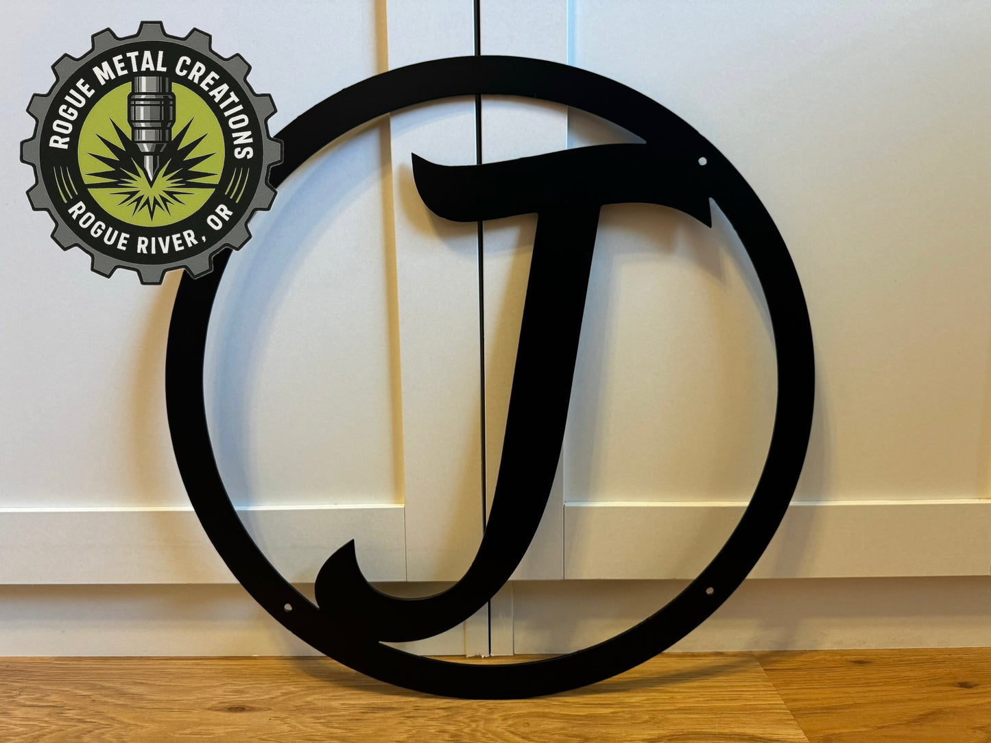 LAST NAME LETTER in Circle - House Monogram - Gate Letter - Steel Sign - Wall Art - SQ12-36