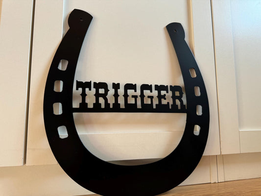 Horse Stall Name Plaque - Horseshoe Sign - Personalized Steel Sign - Metal Art - SQ12-36